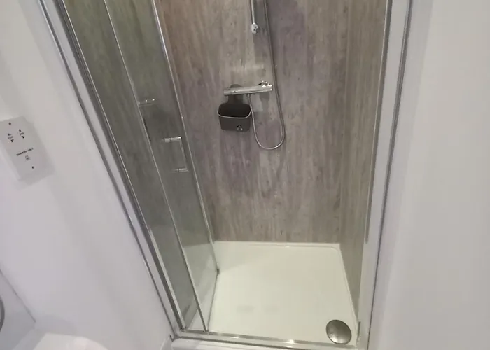 Апартаменты St Martin's View, 17 Easby Hall, 2 Bedroom, 2 Bathroom With Free Private Parking