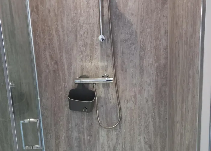 St Martin's View, 17 Easby Hall, 2 Bedroom, 2 Bathroom With Free Private Parking Апартаменты *