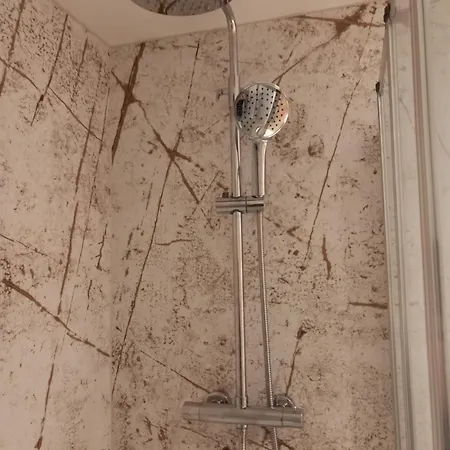 St Martin's View, 17 Easby Hall, 2 Bedroom, 2 Bathroom With Free Private Parking * Scarborough